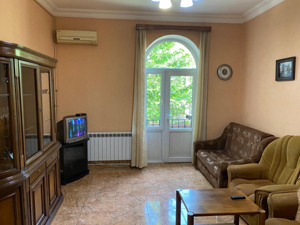 Agora Arcs Apartment Ереван Экстерьер фото