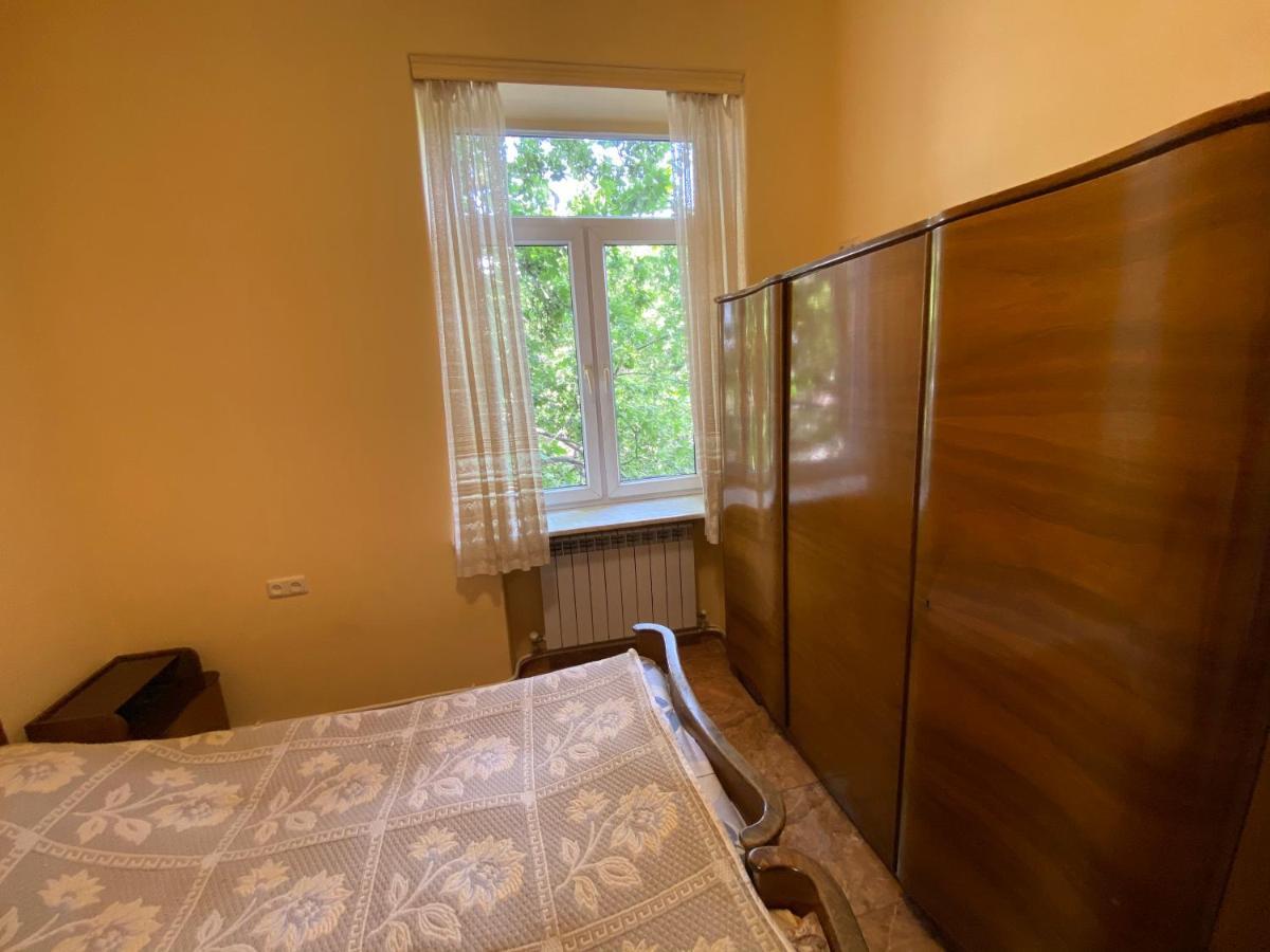Agora Arcs Apartment Ереван Экстерьер фото